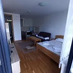 Apartamento Avaz - *